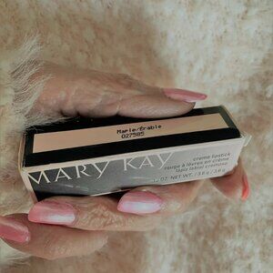 *♪ MaryKay Maple Lipstick brand new *♪